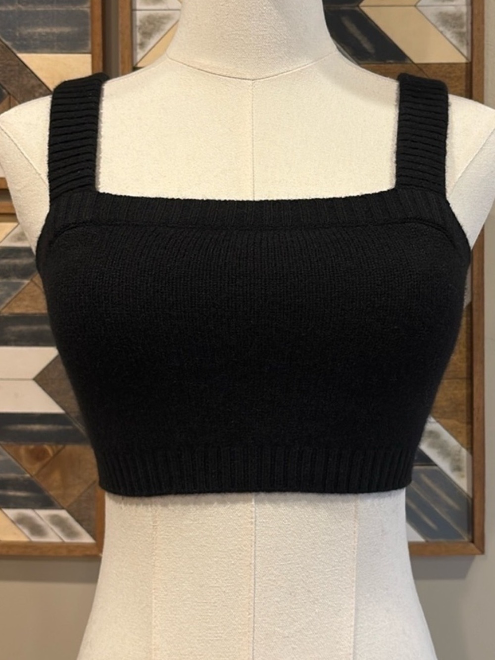 NAADAM Black Cashmere Knit Cropped Sweater Tank Top Bra size Small